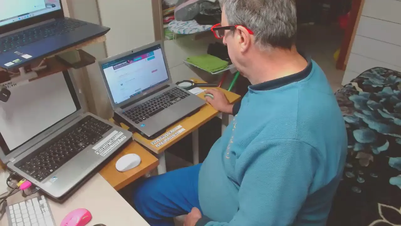 Offline firenze103 on Cam4