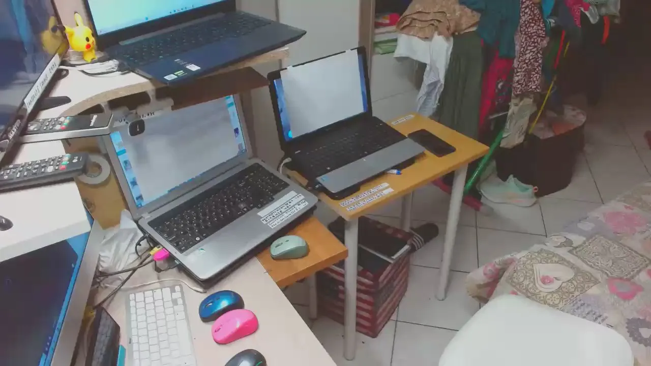 Offline firenze103 on Cam4