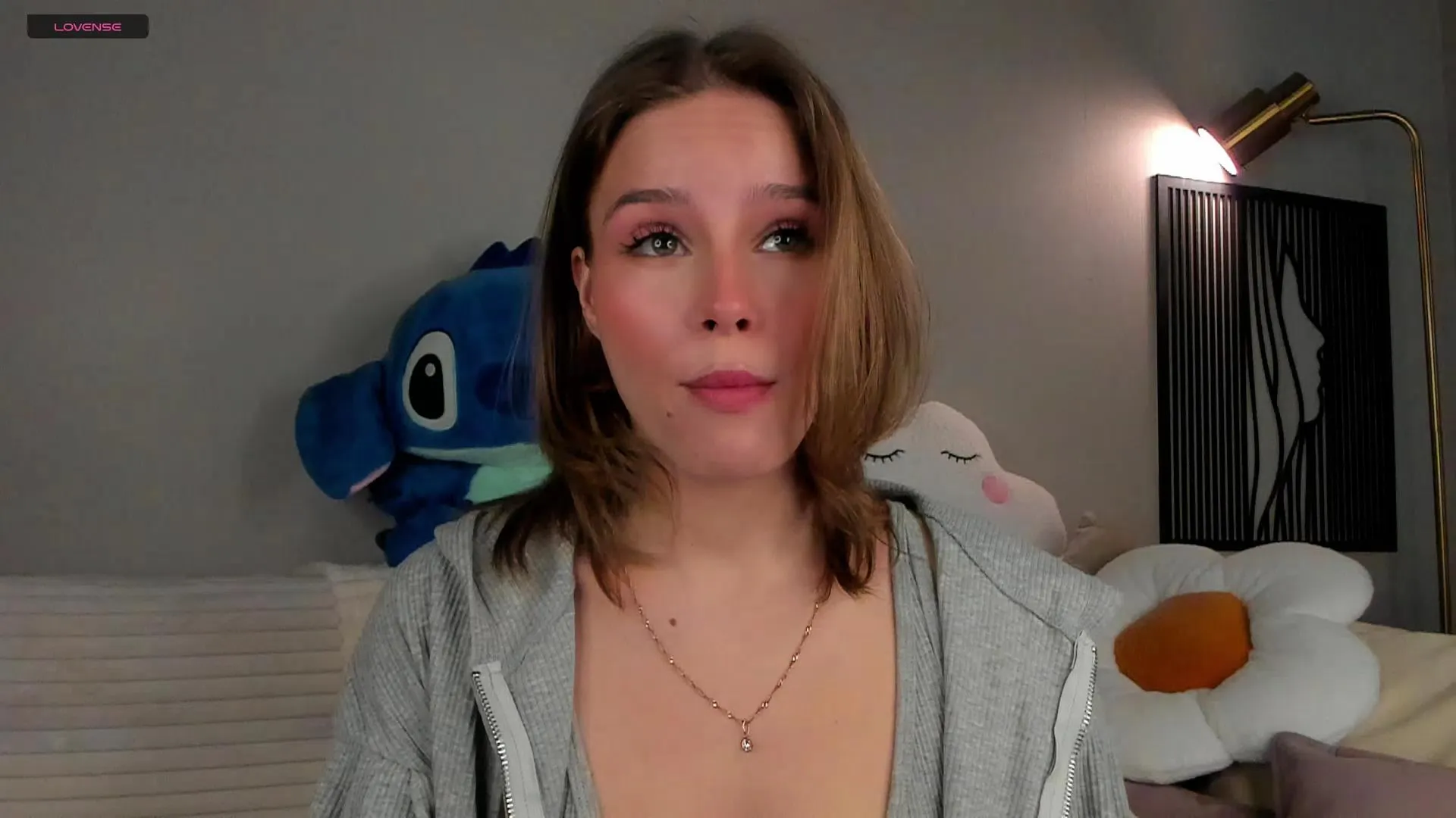 Freechat FlairEliot on Cam4