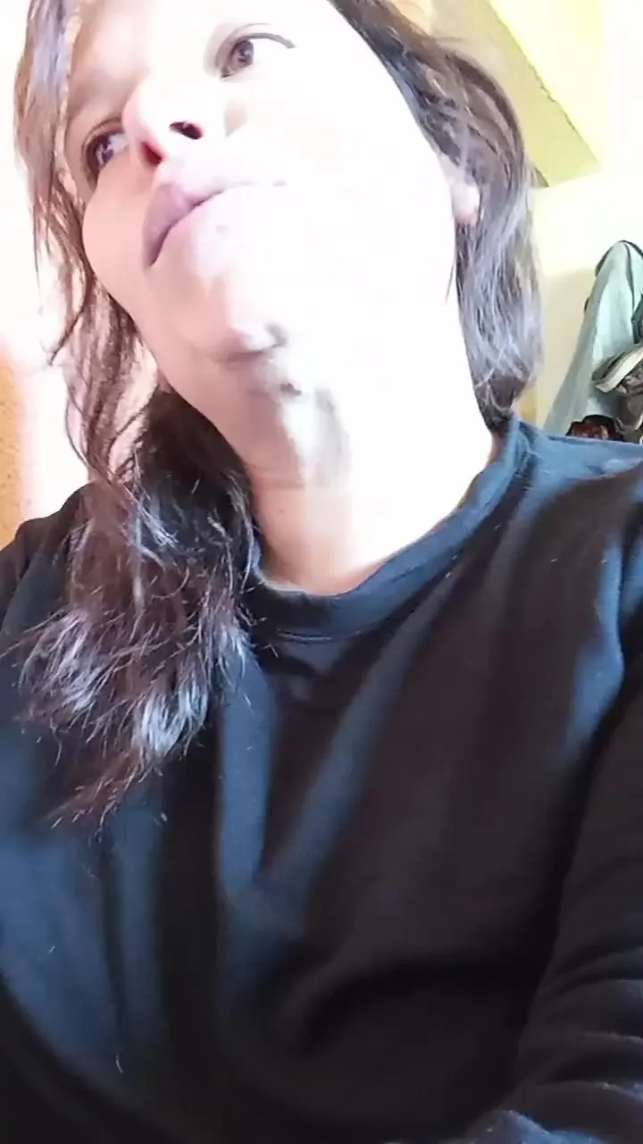 Offline Flordemorocha on Cam4