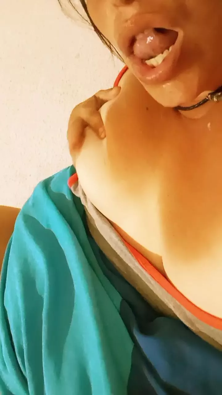 Offline Flordemorocha on Cam4