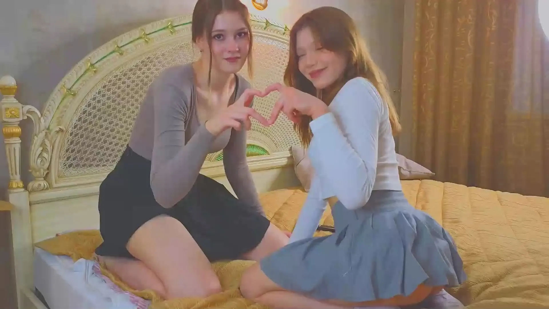 Offline FlorettaSyas on Cam4