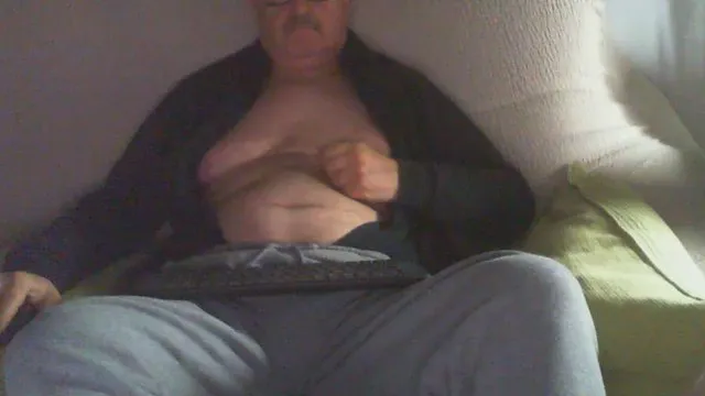 Offline franktour on Cam4