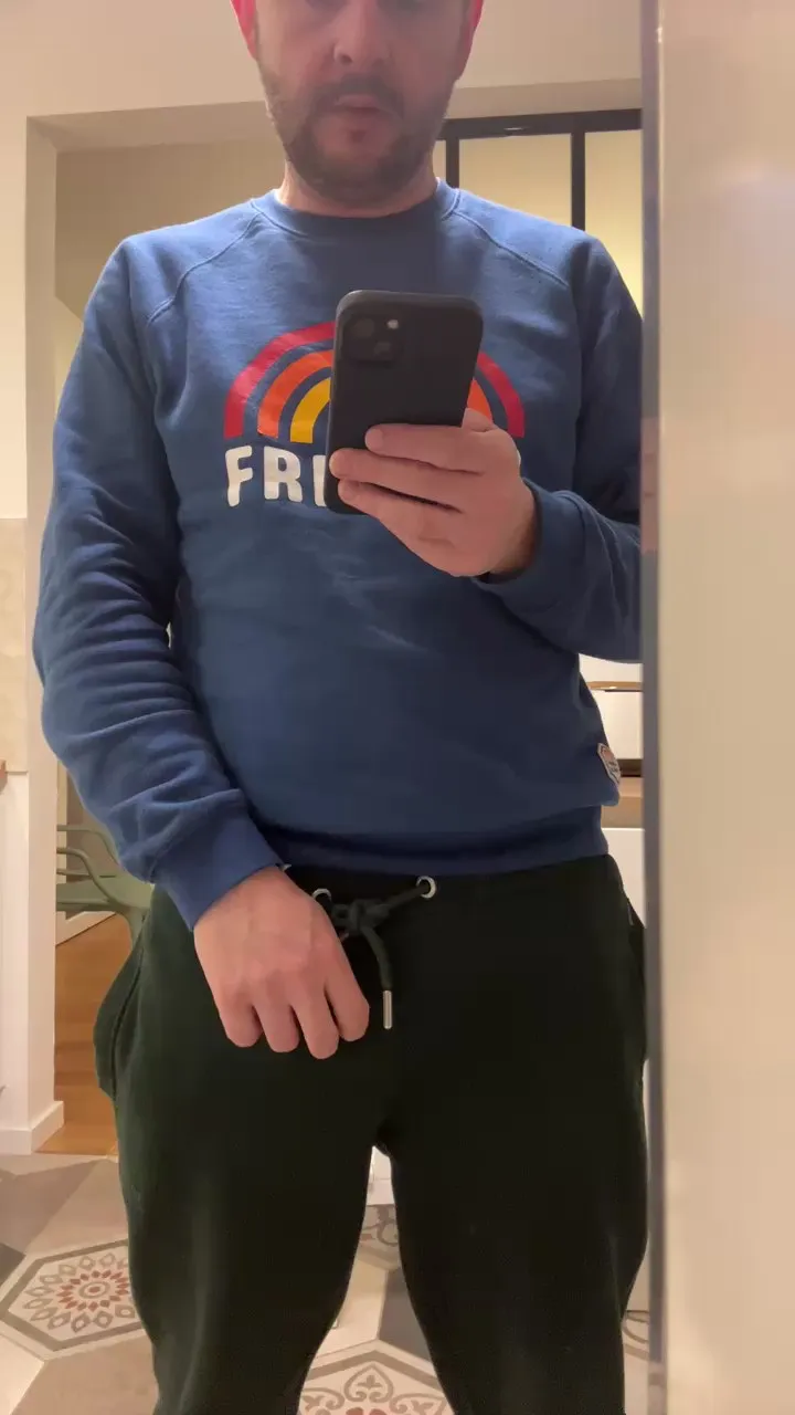 Offline FranzoseInFFM on Cam4