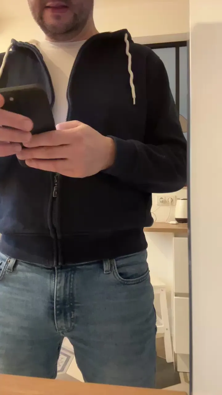 Offline FranzoseInFFM on Cam4