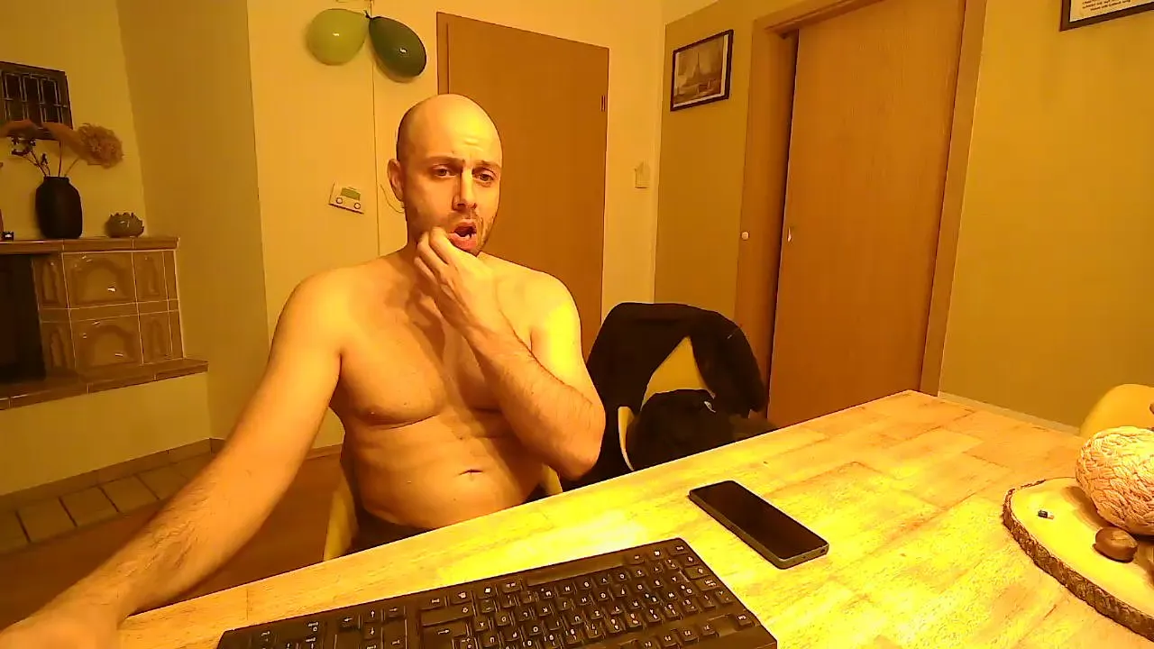 Offline freddow on Cam4