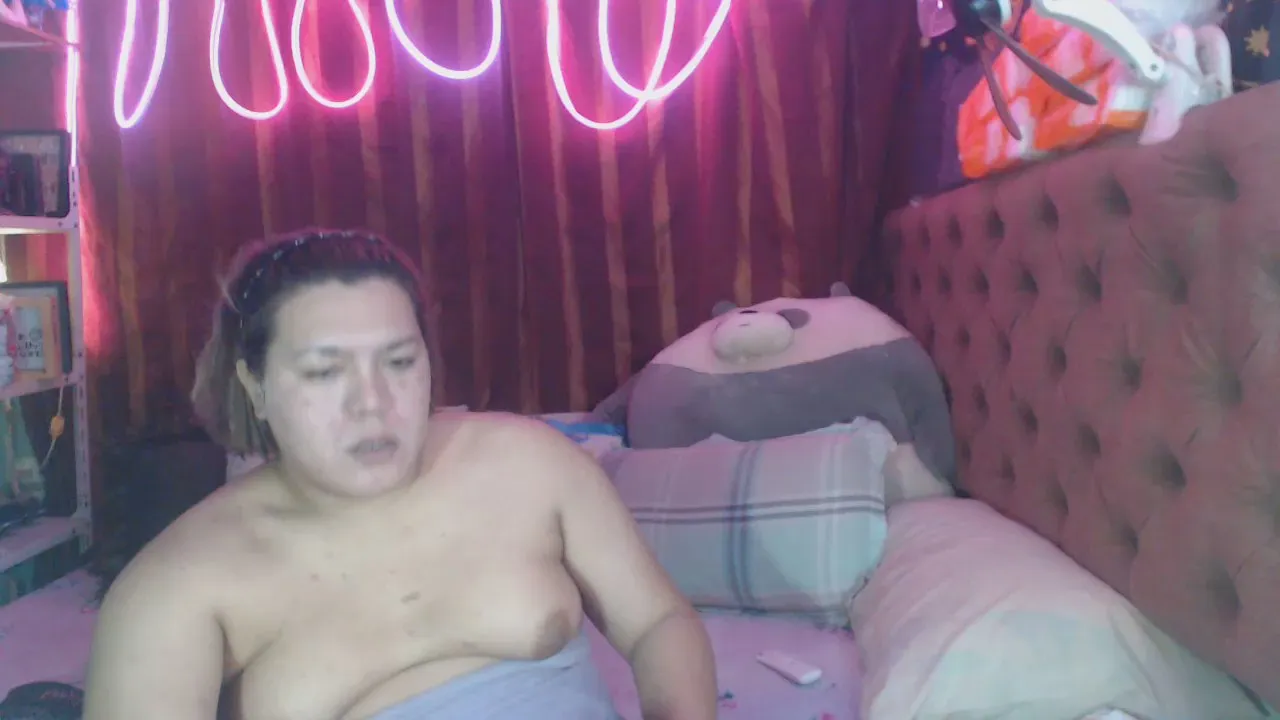 Offline FuckMachineGun on Cam4