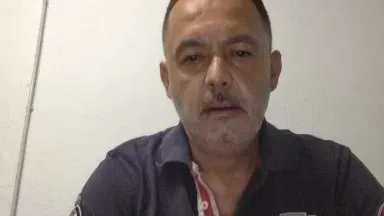 Offline futbolin84 on Cam4