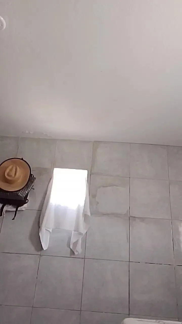 Offline Gabi_loira on Cam4