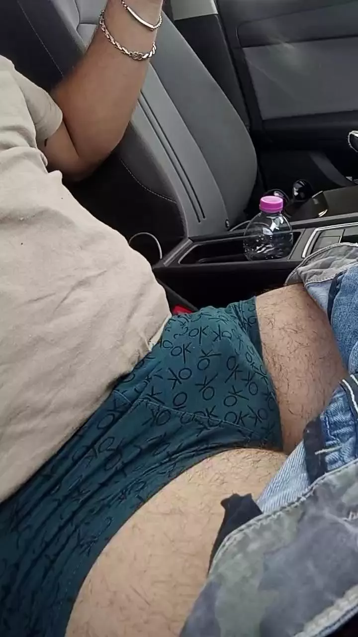 Offline gabriel4979 on Cam4