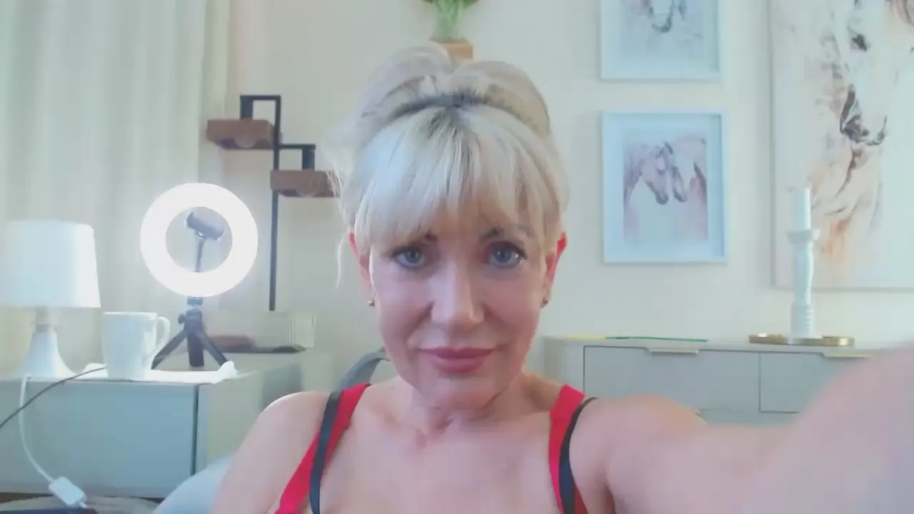 Offline GabrielleAngel on Cam4