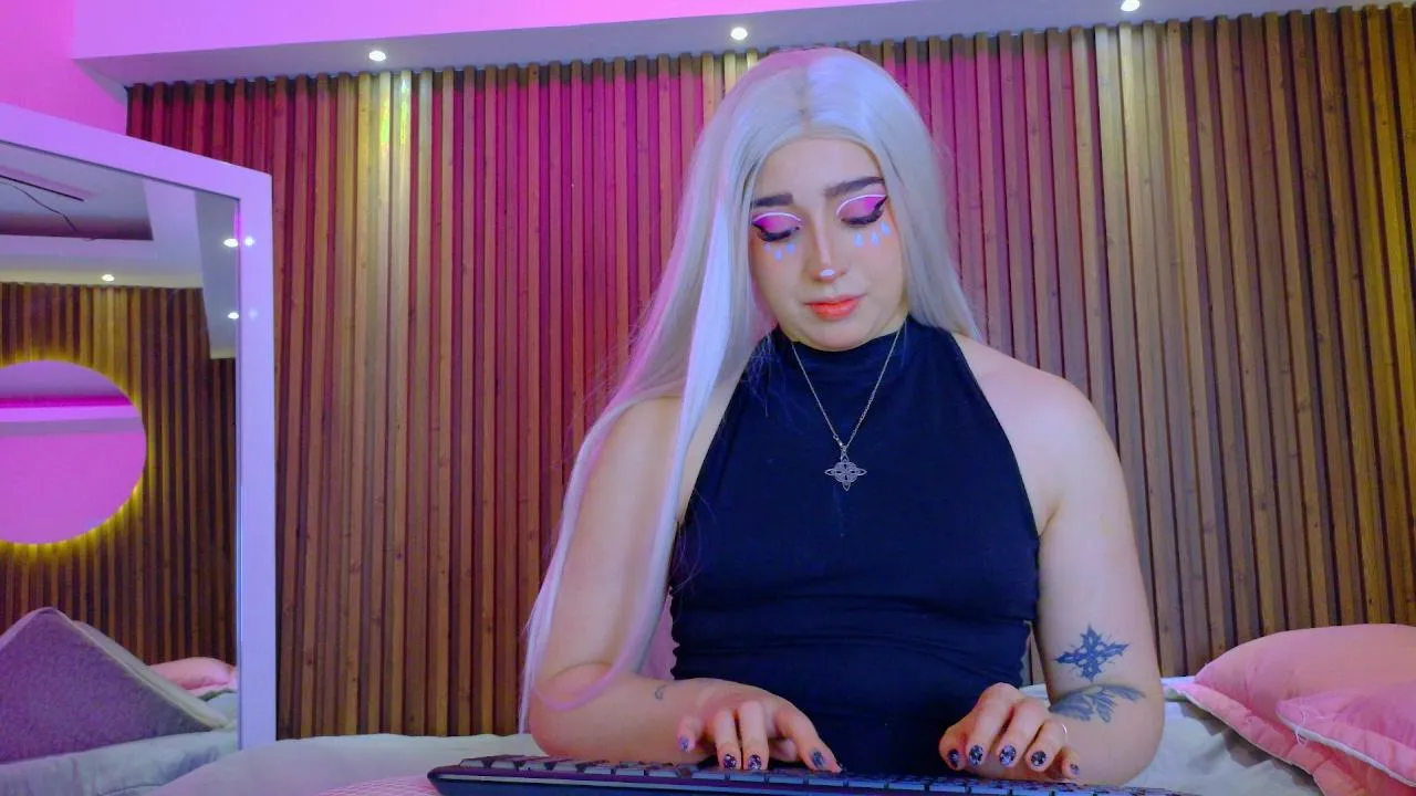 Offline GabyRose9 on Cam4