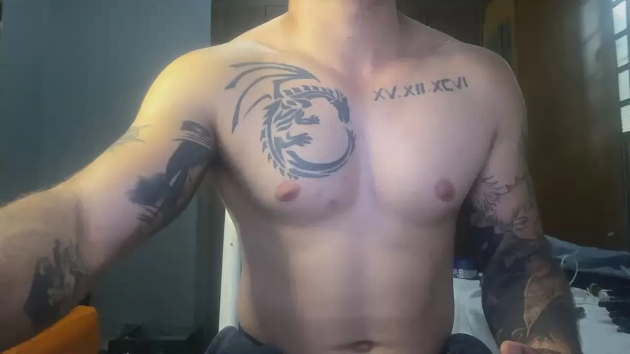 Offline gamer_lol03 on Cam4