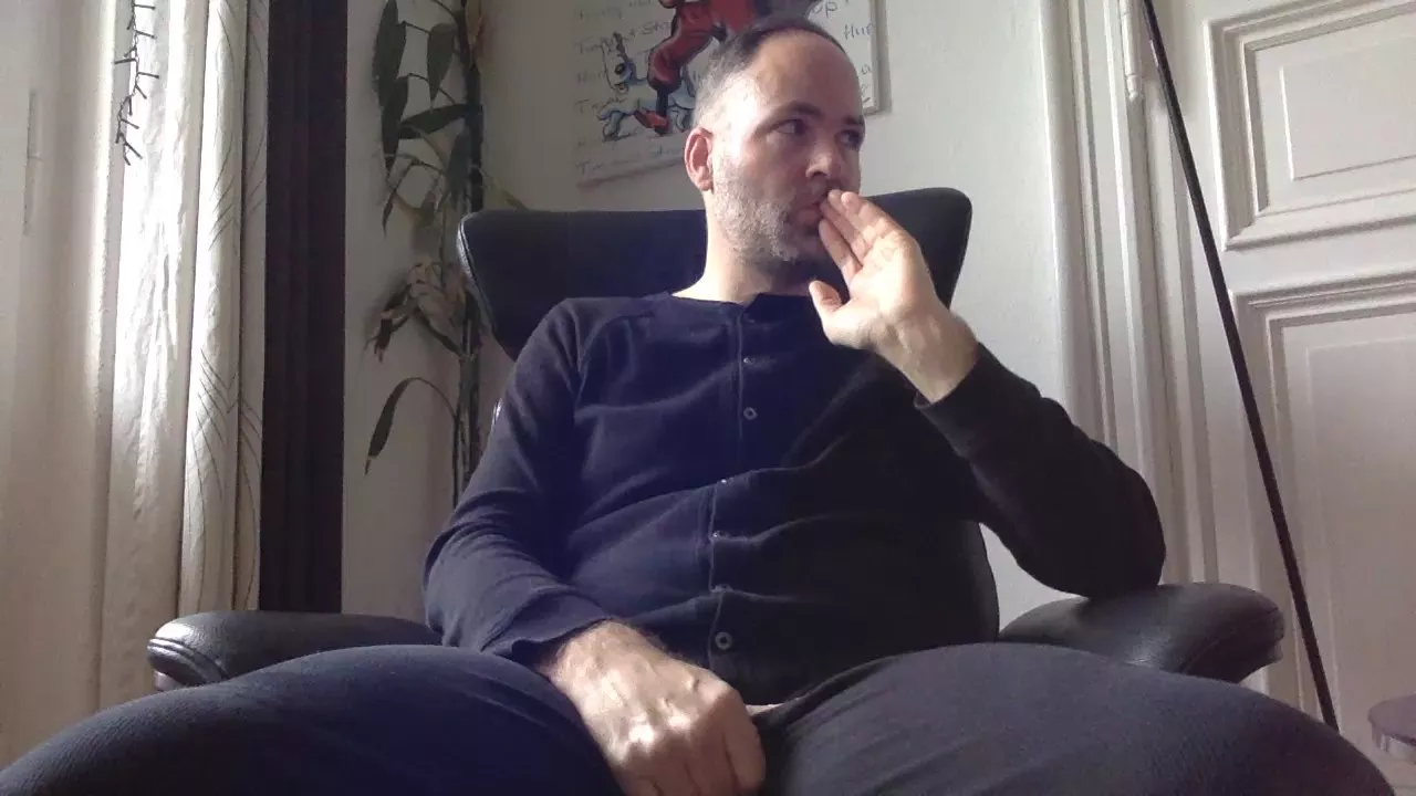 Offline Gaymanssklave on Cam4