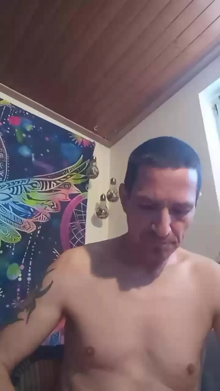 Offline GeilerKlausi35 on Cam4