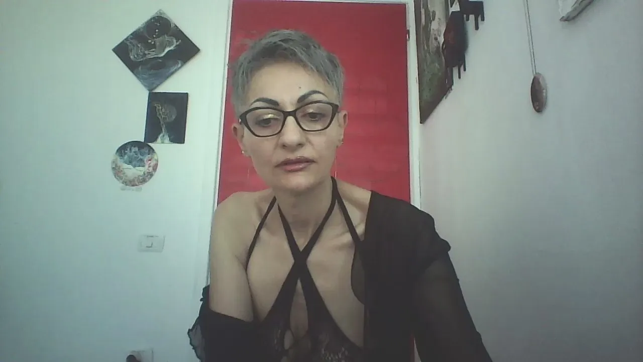 Offline geishaguerrier5 on Cam4