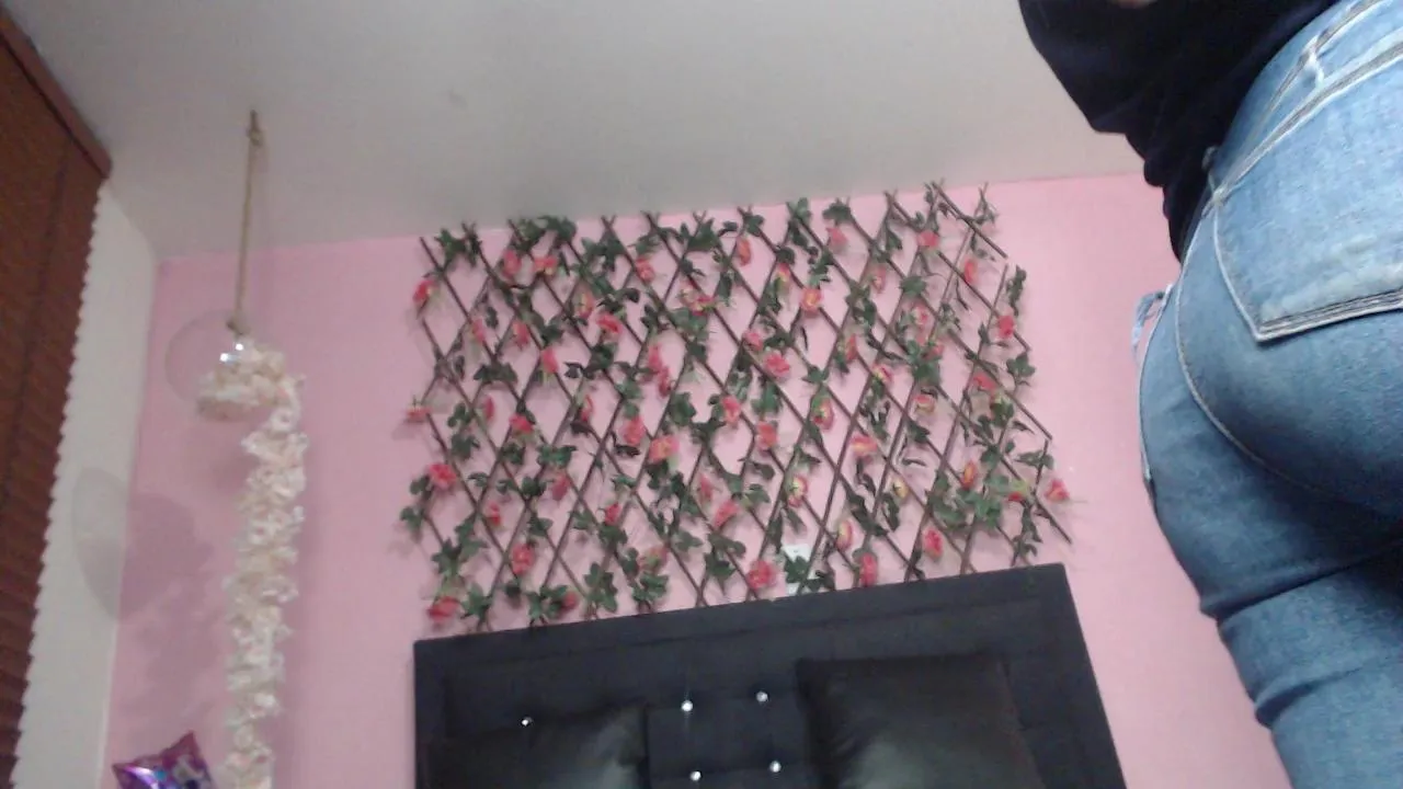 Offline GeorginaBianco on Cam4