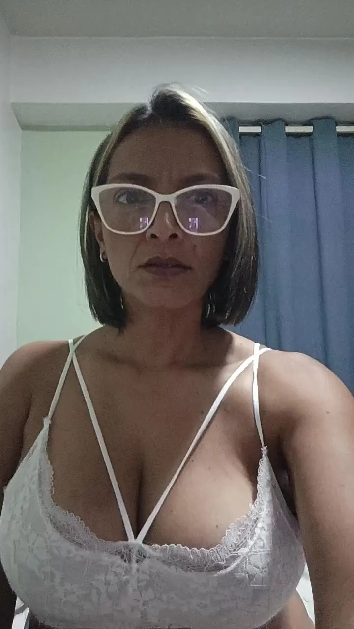 Offline giorginaweb on Cam4