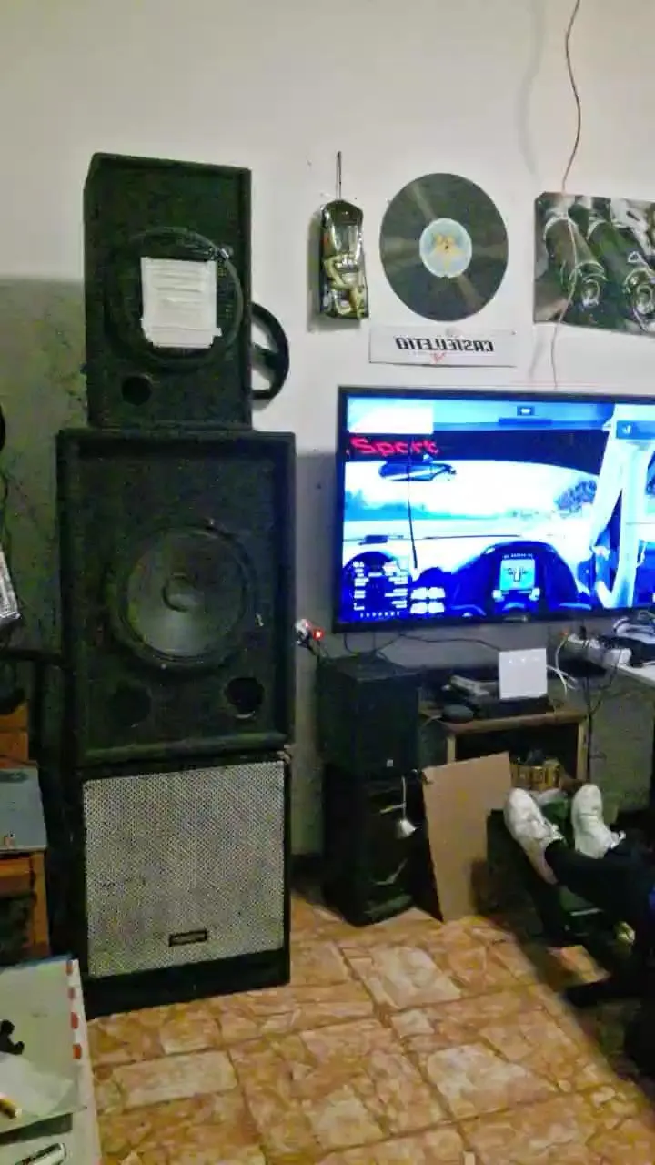 Offline Giritekno23 on Cam4