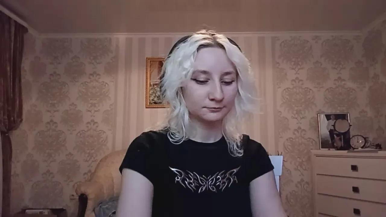 Offline GiselaGorbea on Cam4