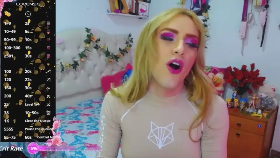 Offline Golden_girl01 on Cam4