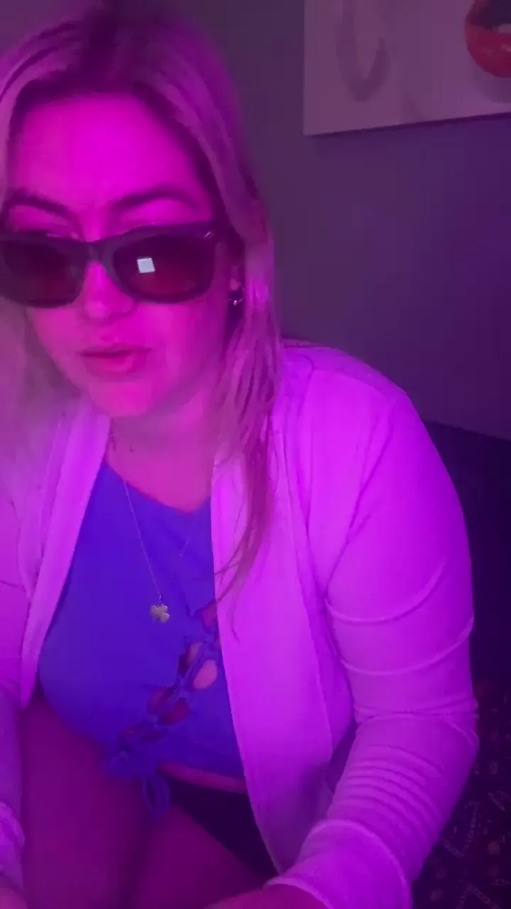 Offline granlady7 on Cam4