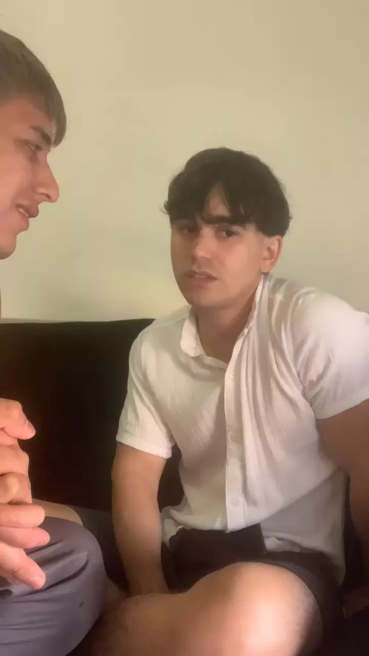 Offline gualas on Cam4