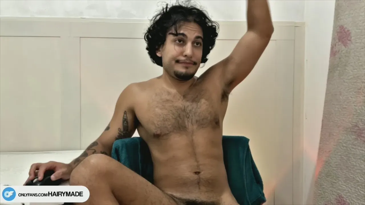 Offline hairyshort on Cam4