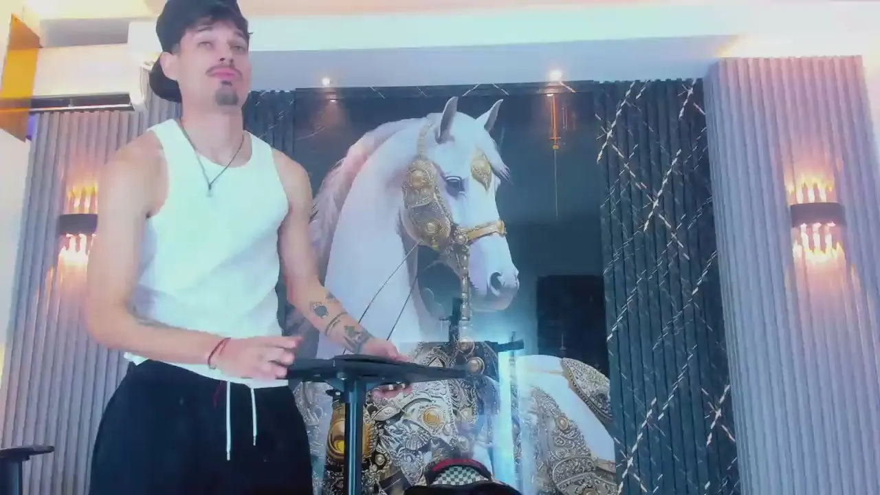 Offline handsome_boys22 on Cam4