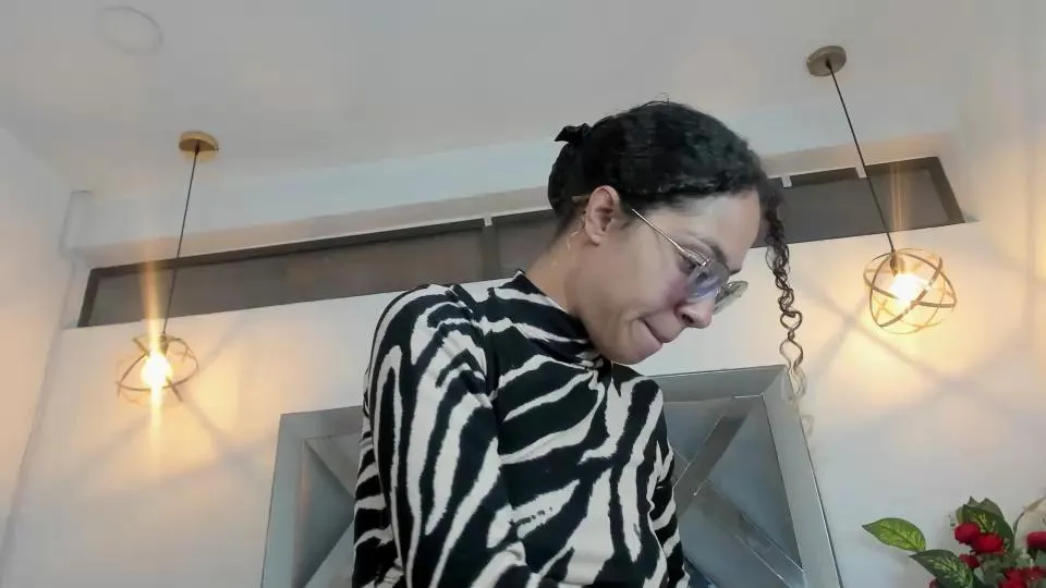 Freechat Hanna_Corne on Cam4