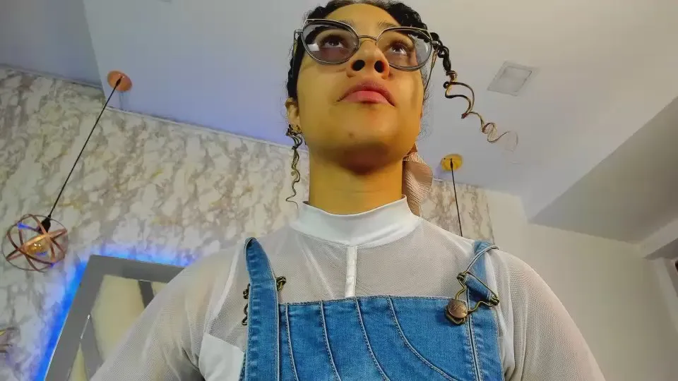 Freechat Hanna_Corne on Cam4