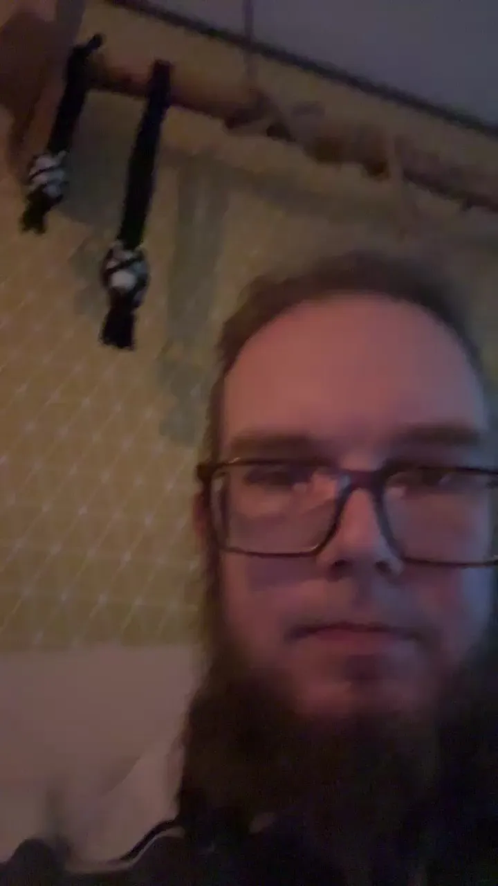 Offline Henklange on Cam4