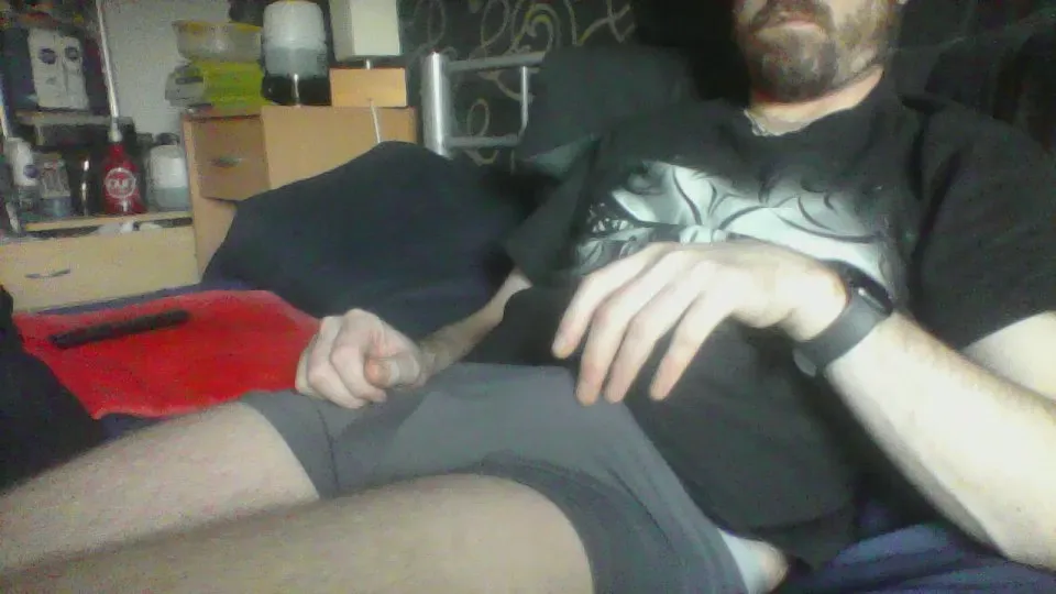 Offline HornyDevil8319 on Cam4