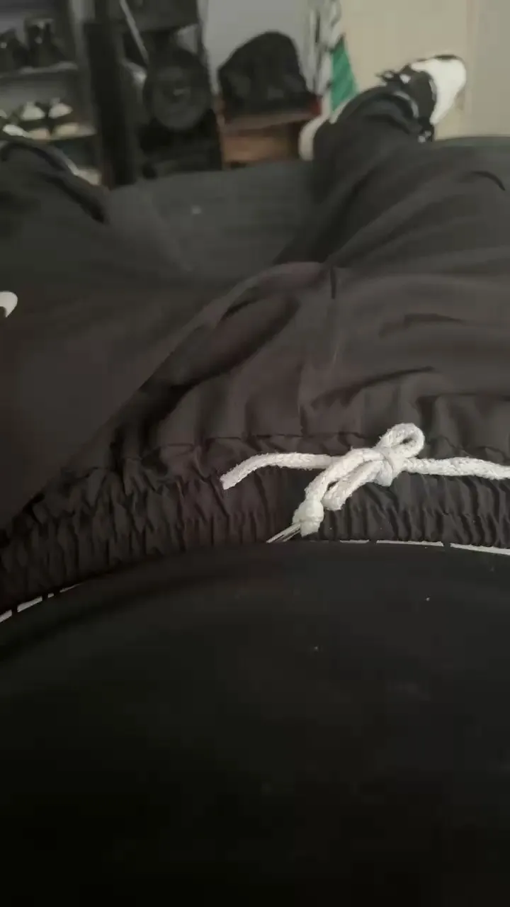 Offline Hot19a on Cam4