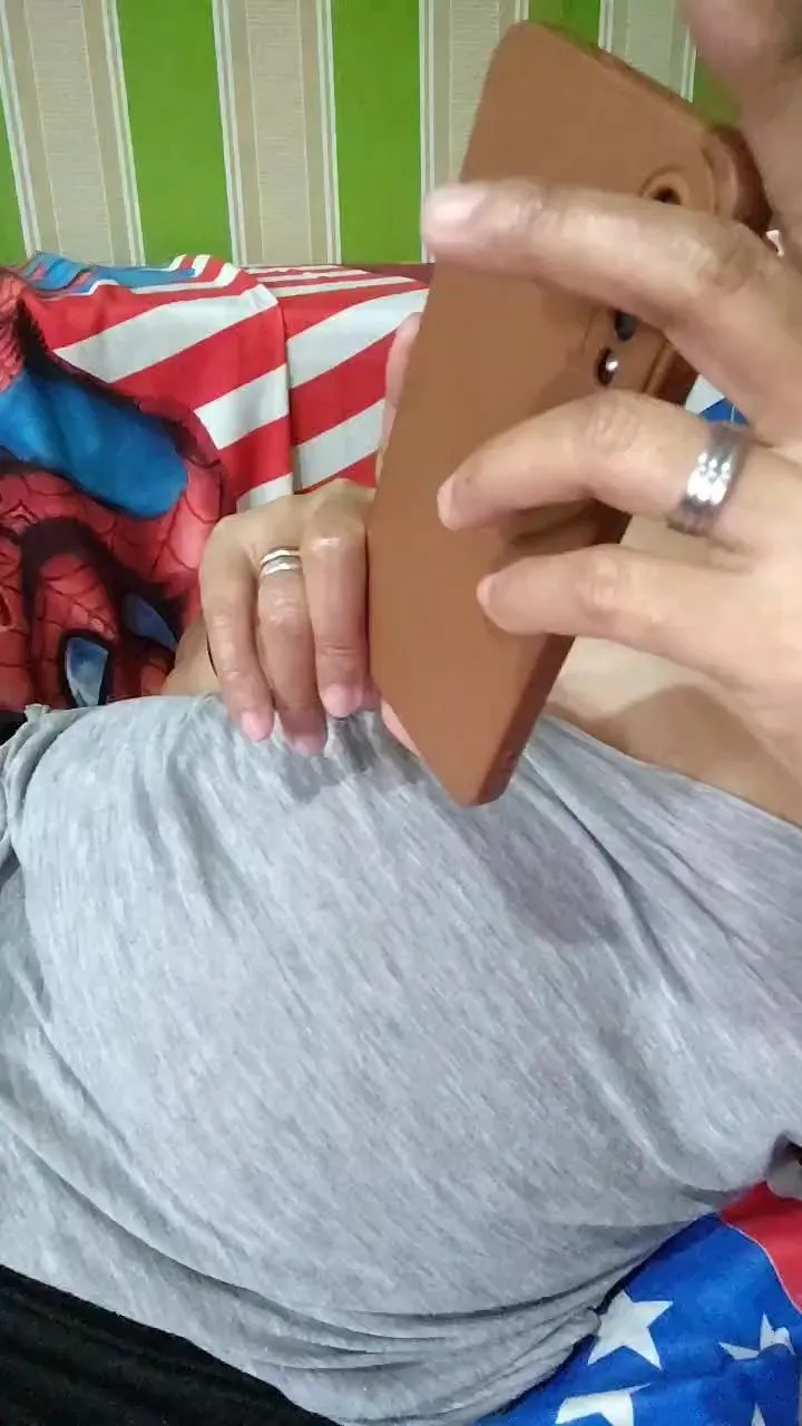 Freechat Hotmama45 on Cam4