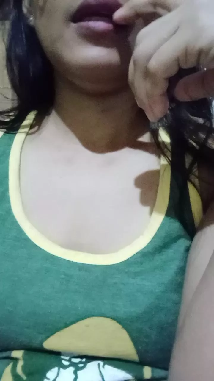 Offline HotSexyVanessa on Cam4