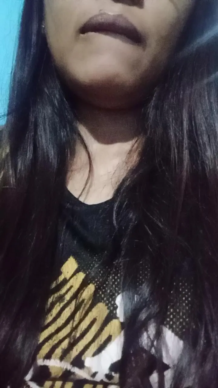 Offline HotSexyVanessa on Cam4