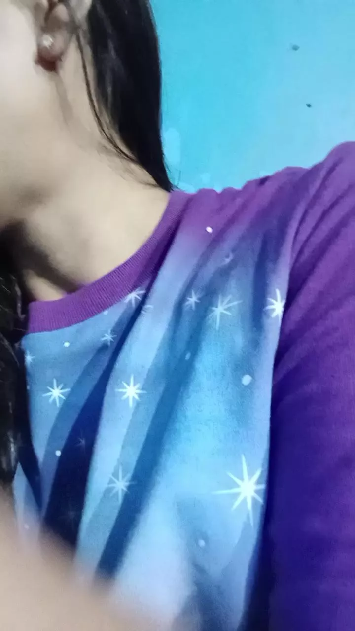 Offline HotSexyVanessa on Cam4