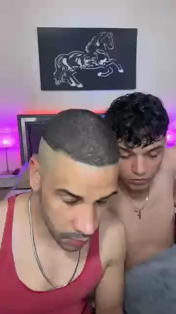 Hotttmateo — Freechat on Cam4