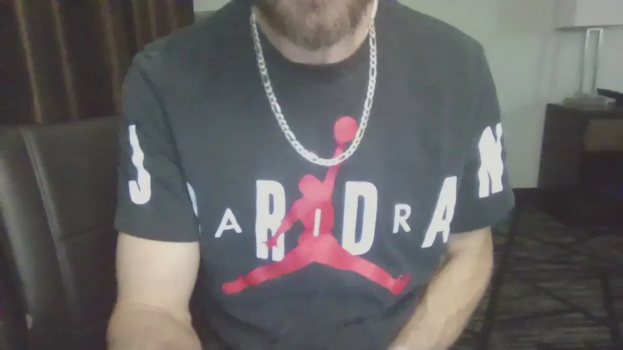 Offline HungStud42069 on Cam4