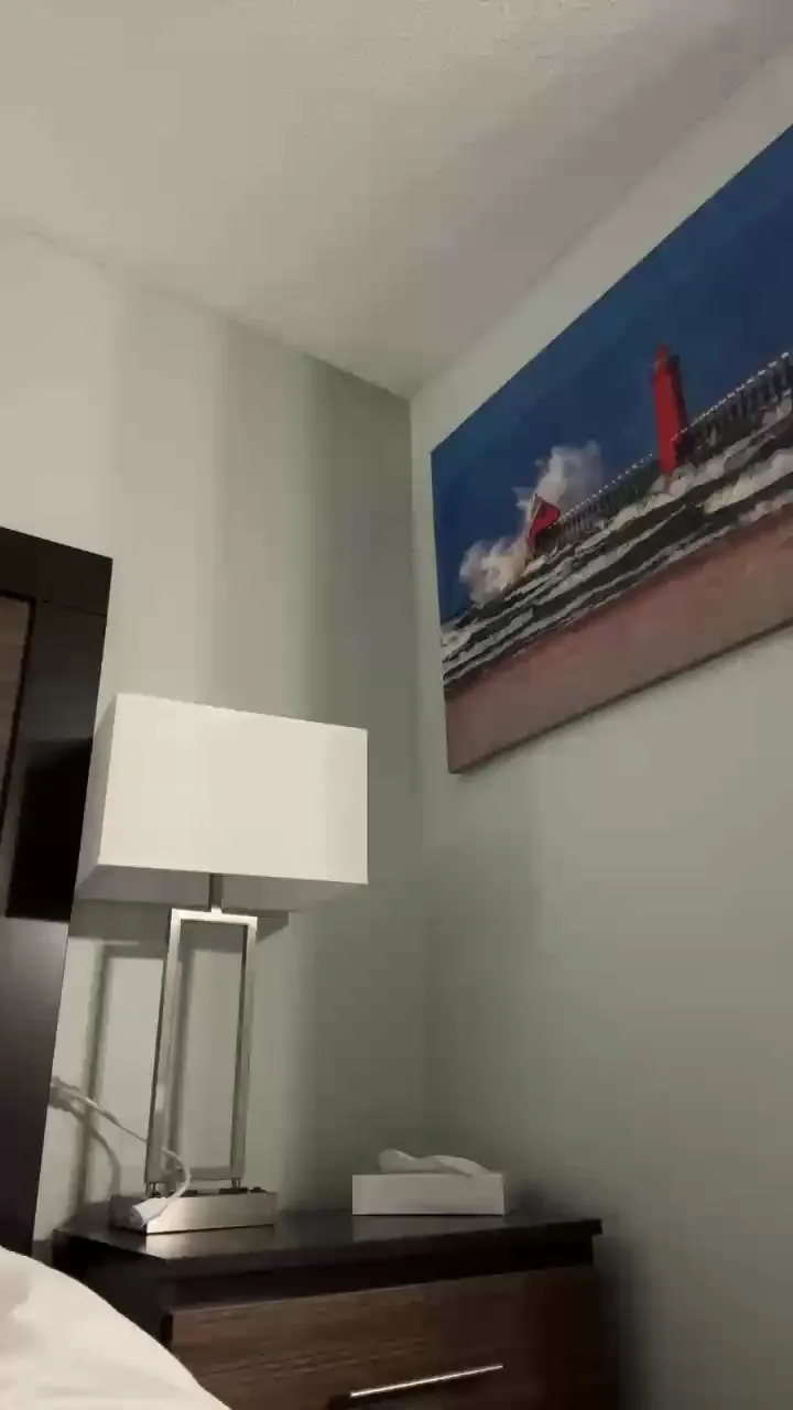 Offline HungStud42069 on Cam4