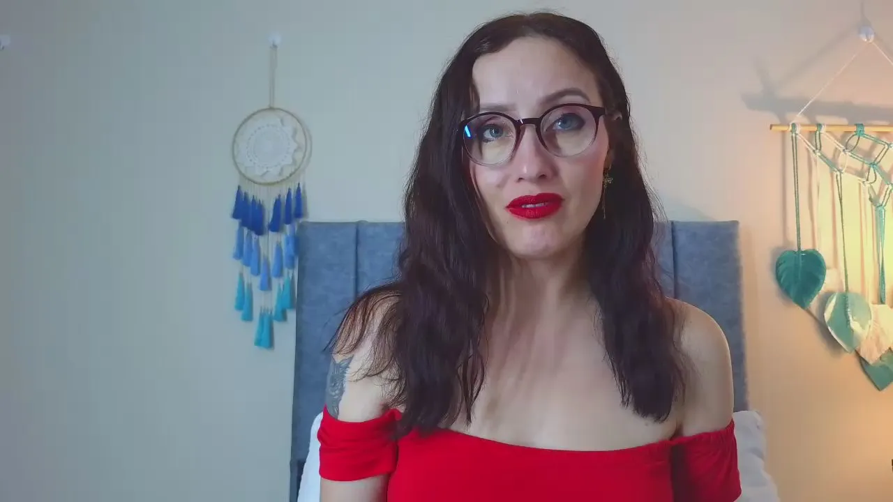 Offline IberianMoonMK on Cam4