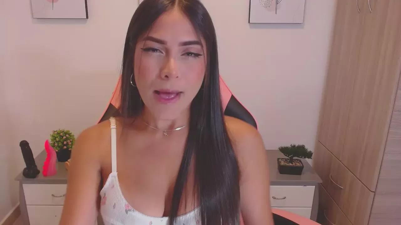 Offline im_kloe on Cam4