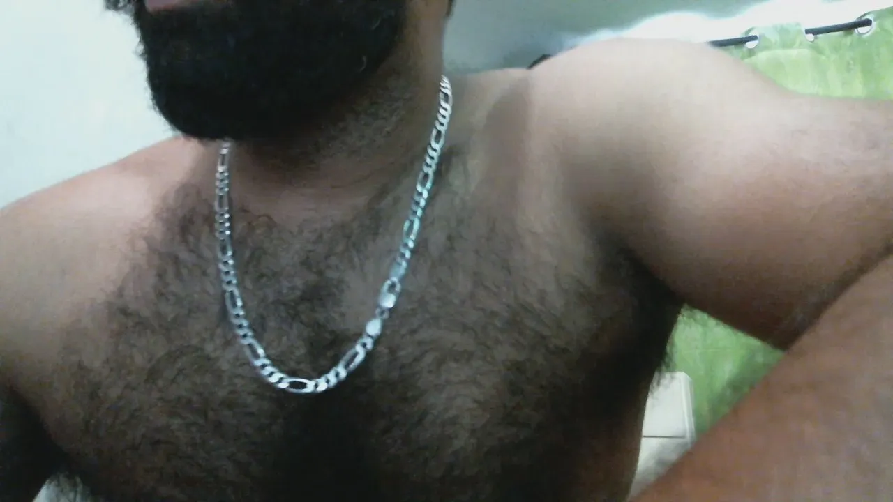 Offline Indiankinghairy on Cam4