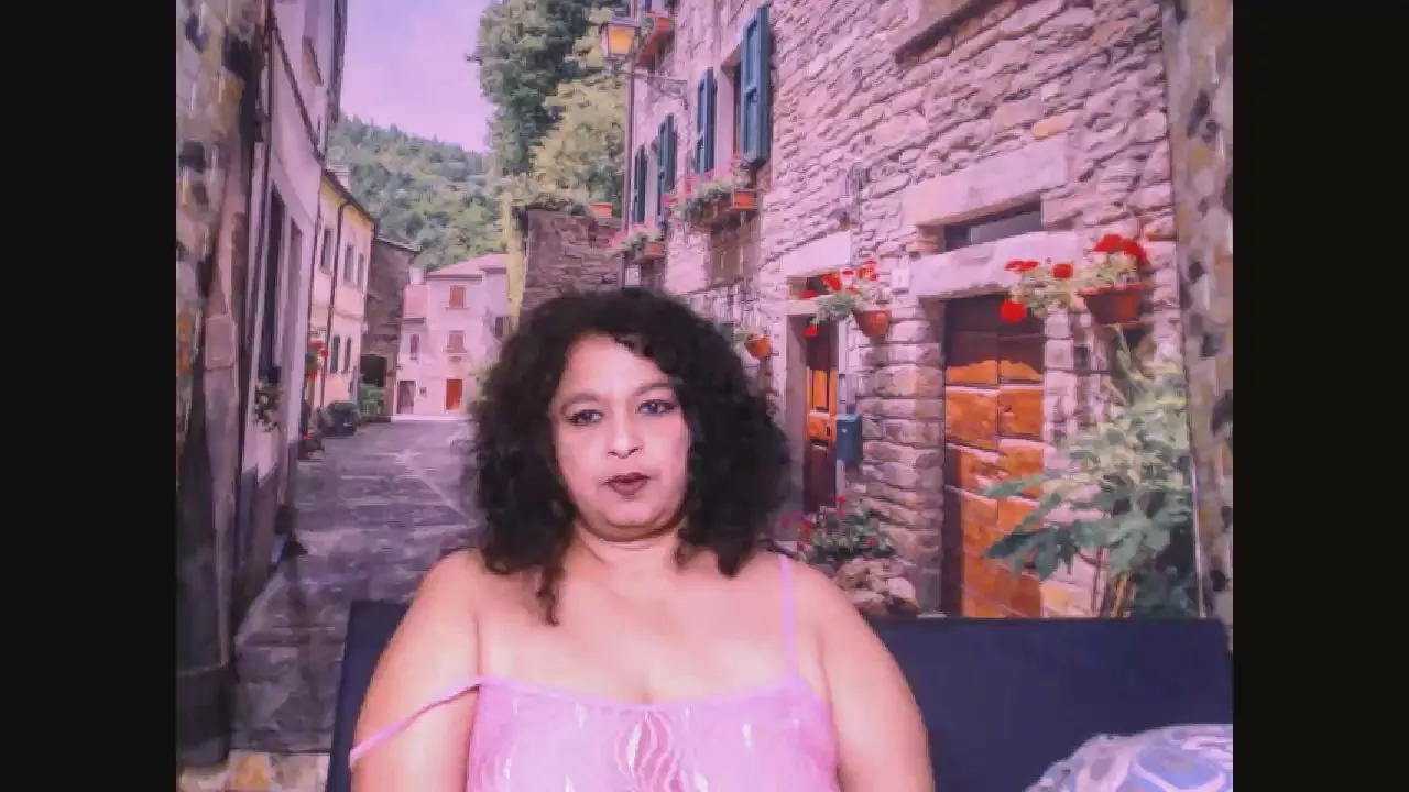 indianstar75 on Cam4 