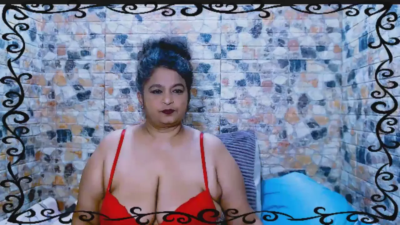 indianstar75 on Cam4 