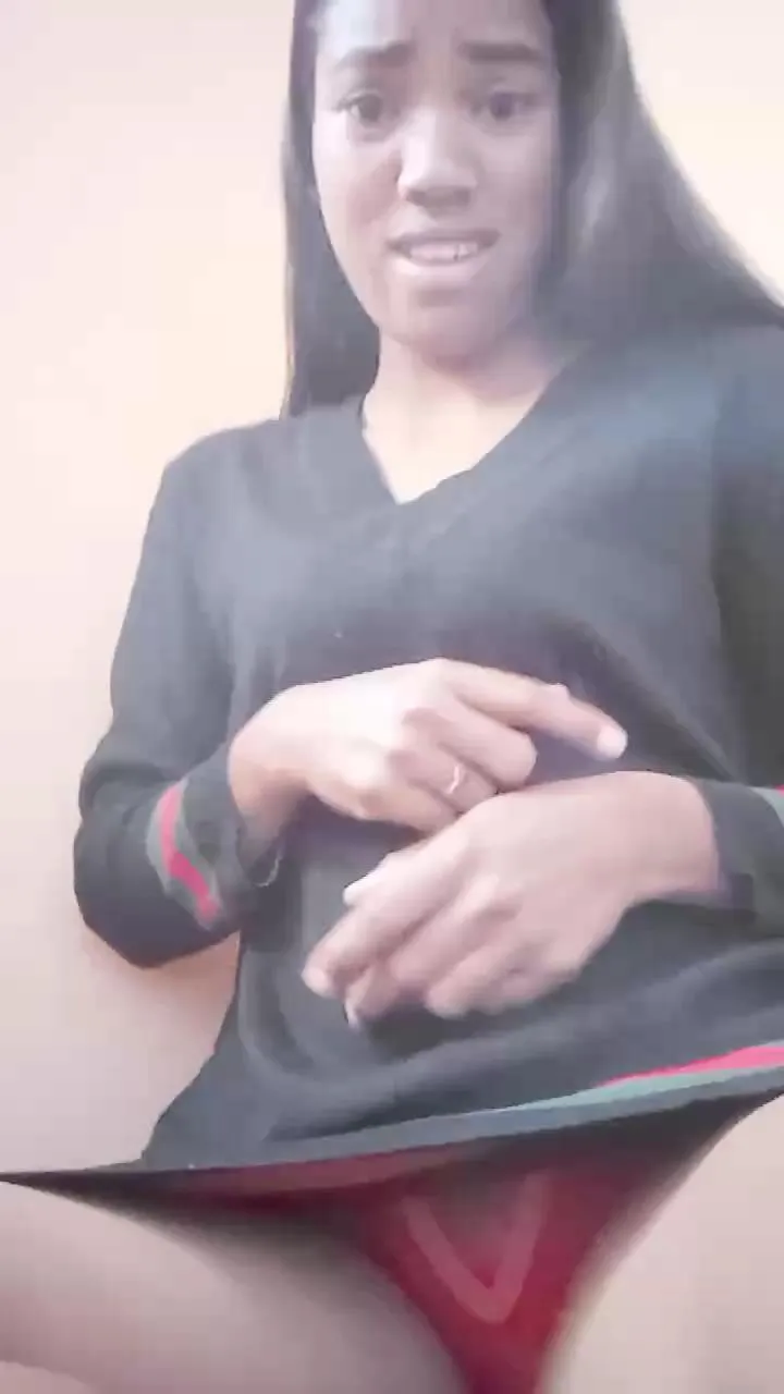 Offline Irinah01 on Cam4