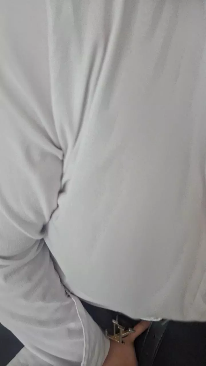 Offline isabella323 on Cam4