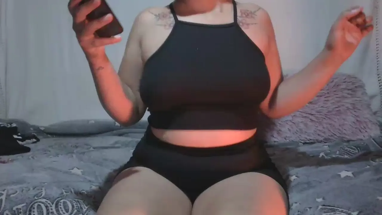 Offline isabellalisa3 on Cam4