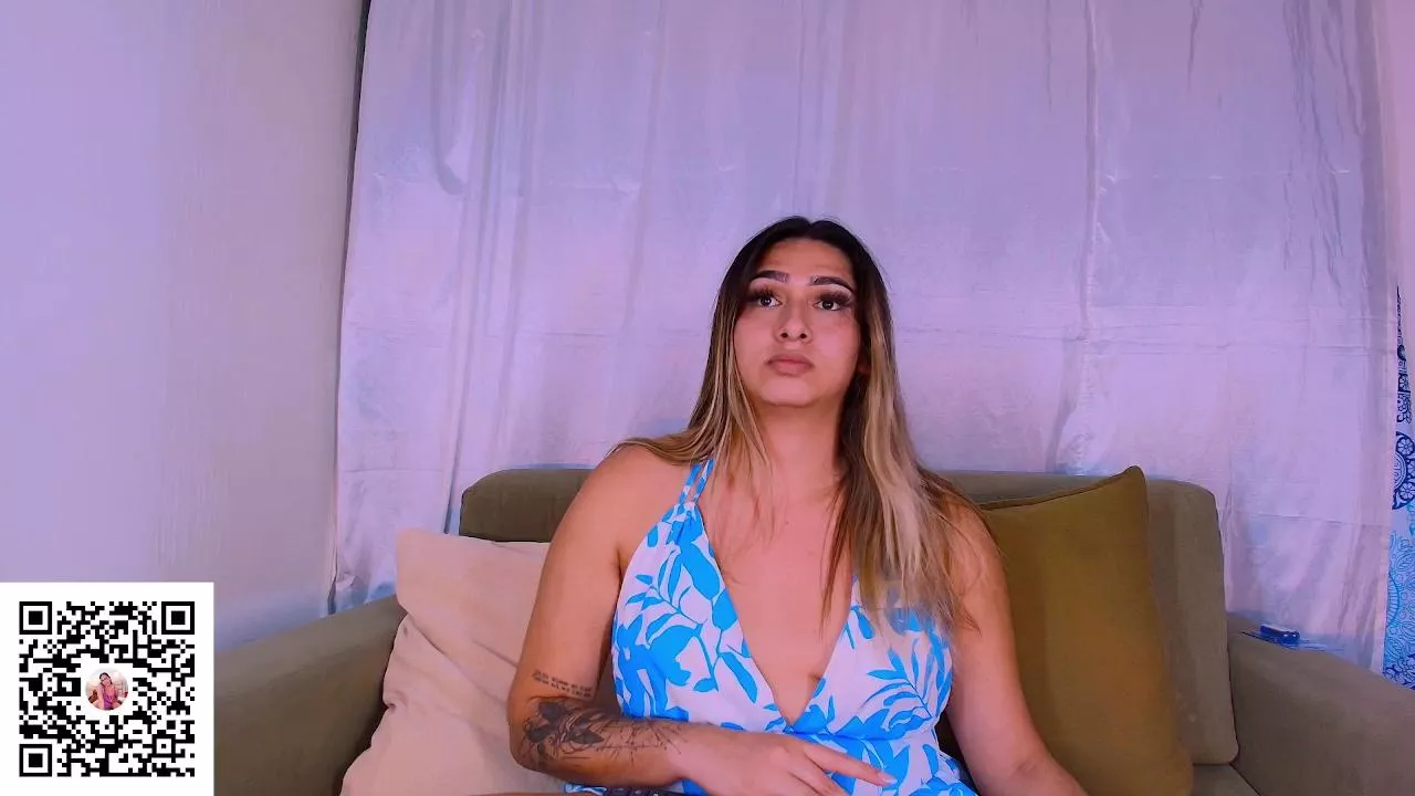 Offline isabellassmith on Cam4